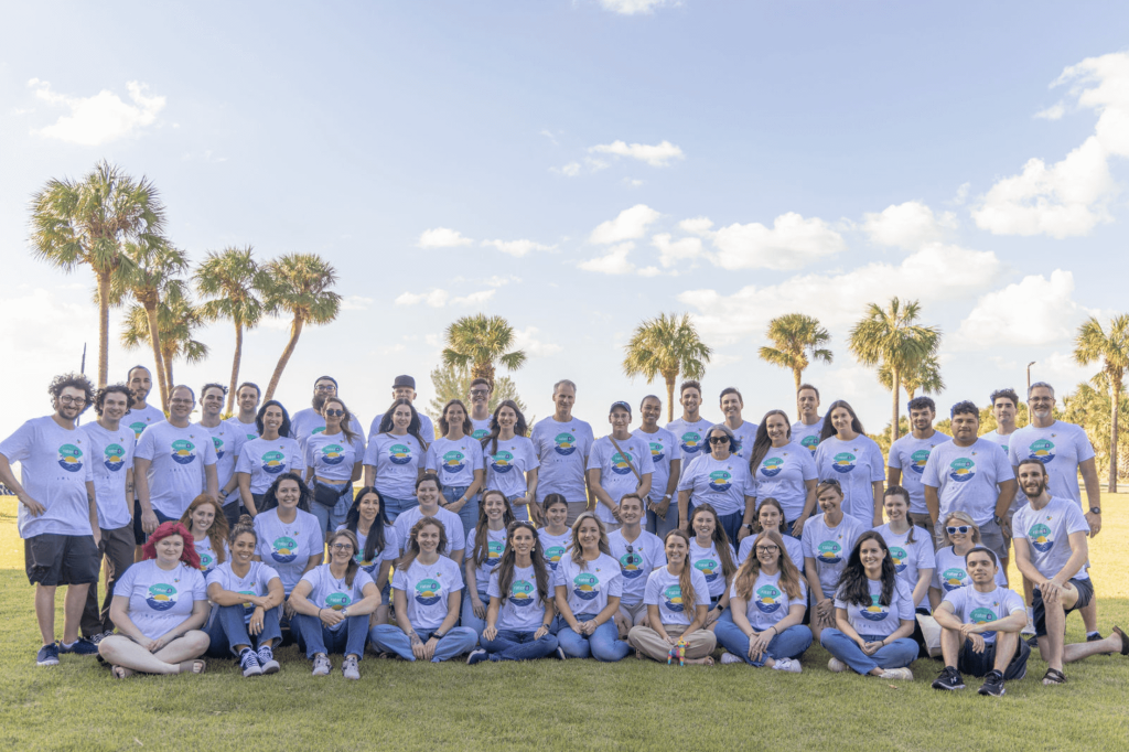 rater8 employees pose for a group photo at IRL 2024